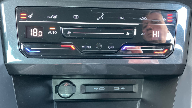 Volkswagen Tiguan 1.5 TSI 150 Active 5dr Petrol Estate